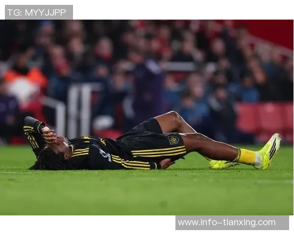 曼联总监威尔科克斯叫停马拉西亚转会计划引发关注